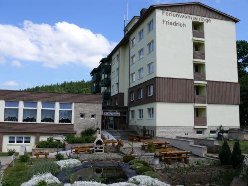 Apartmenthotel-Harz Friedrichsbrunn Bagian luar foto