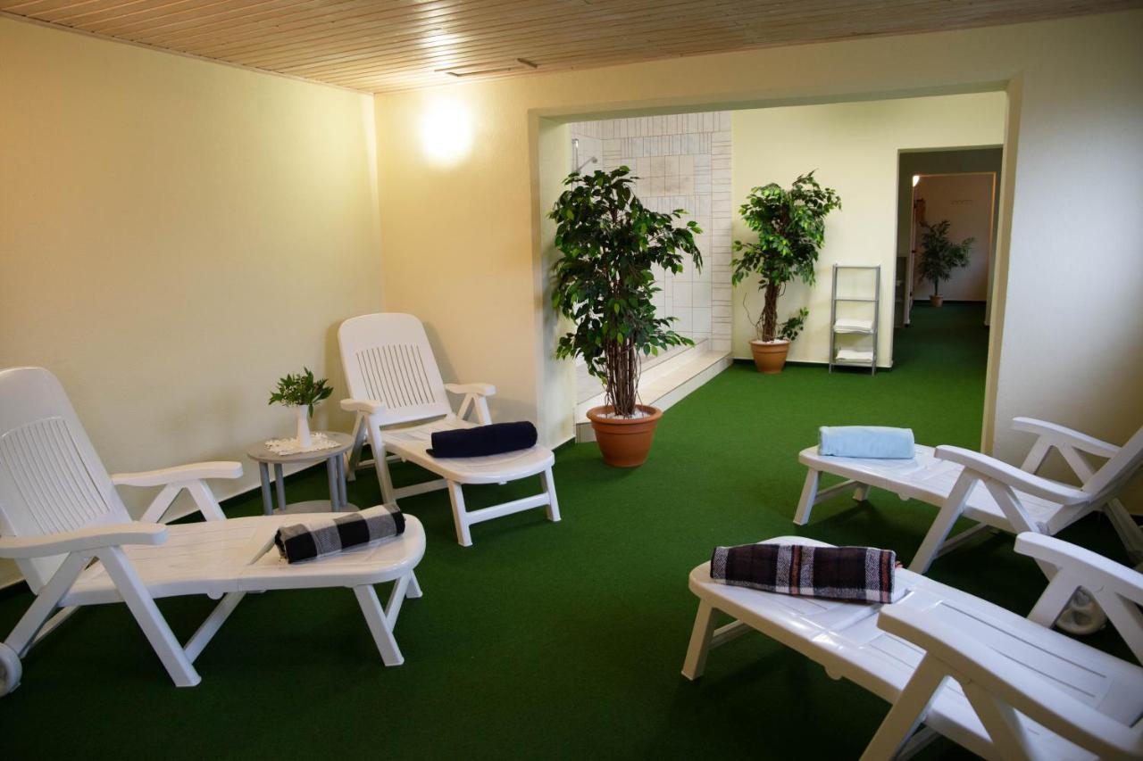 Apartmenthotel-Harz Friedrichsbrunn Bagian luar foto